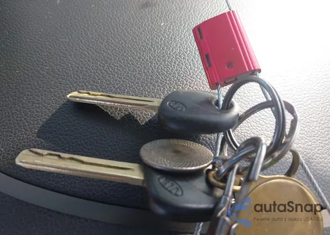 2013 Kia Rio Lx z USA, uszkodzony, nr VIN KNADM4A33D6305871